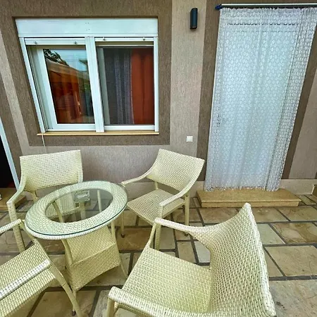 Roel 1 -apartments Vlorë