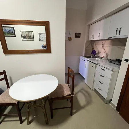 公寓 Villa Roel 1 -Apartments Near The Beach Vlore *