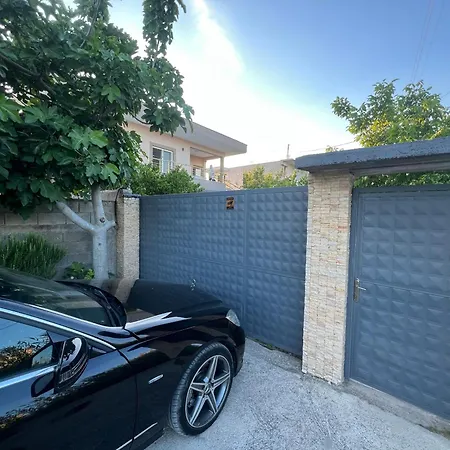 Roel 1 -apartments Apartment Vlorë